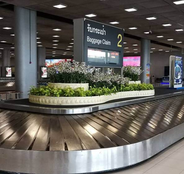 taxi Bangkok airport: arrival  hall